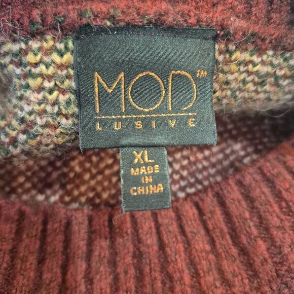 Modlusive Women's Cranberry Poly/Acrylic Axtex Knit Crewneck Long Sleeve Sweater - Picture 8 of 9